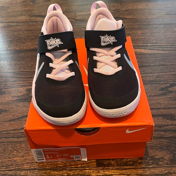 Nike Other - Nike Team Hustle D 10 "Black/Metallic Silver/Pink Foam/White" Brand new in box